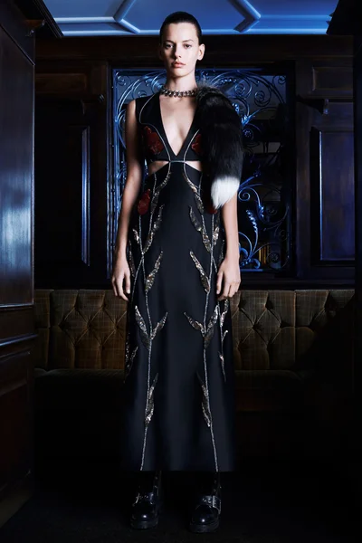 Look 12